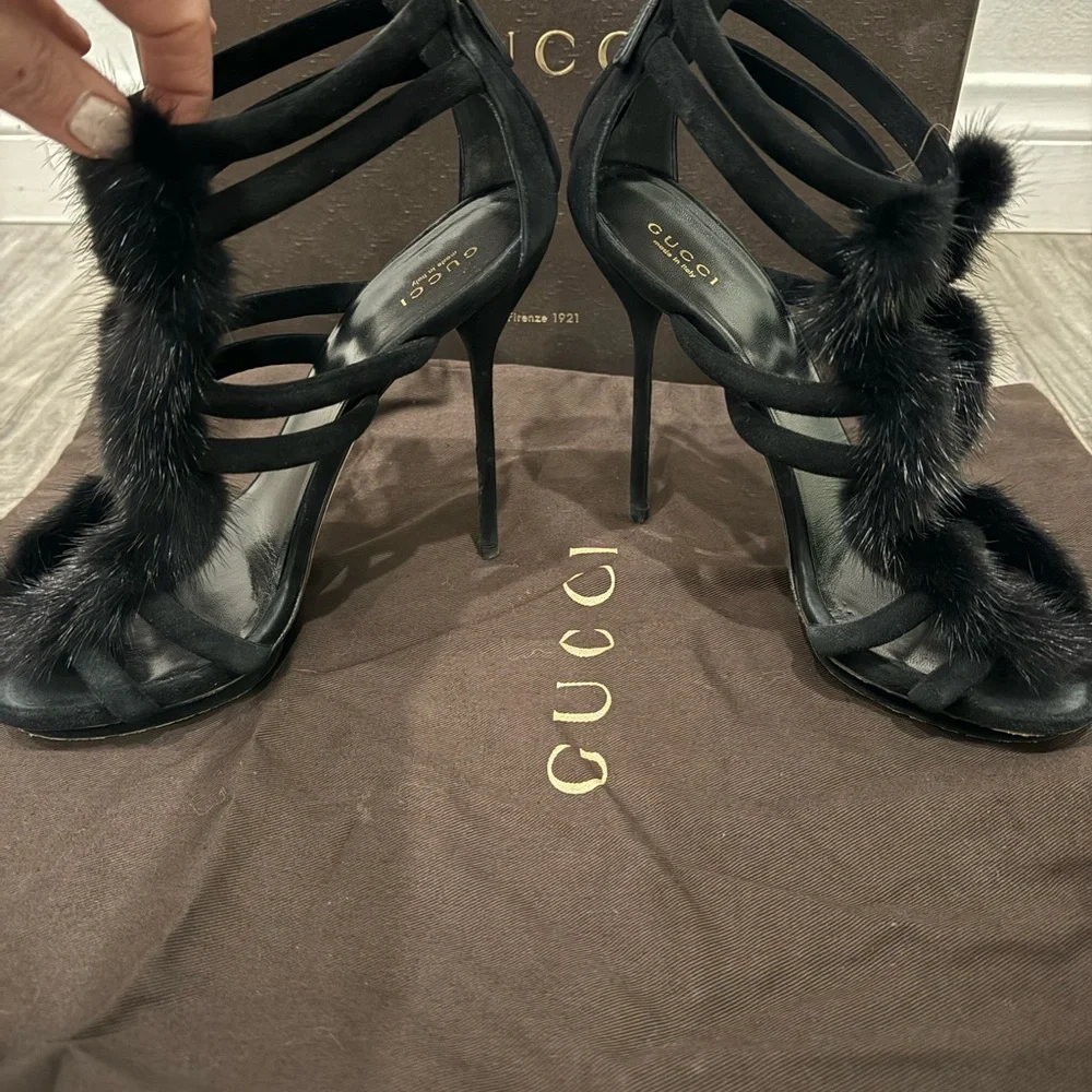 Gucci Black Fur Women's Sandals - Picture 3 of 8